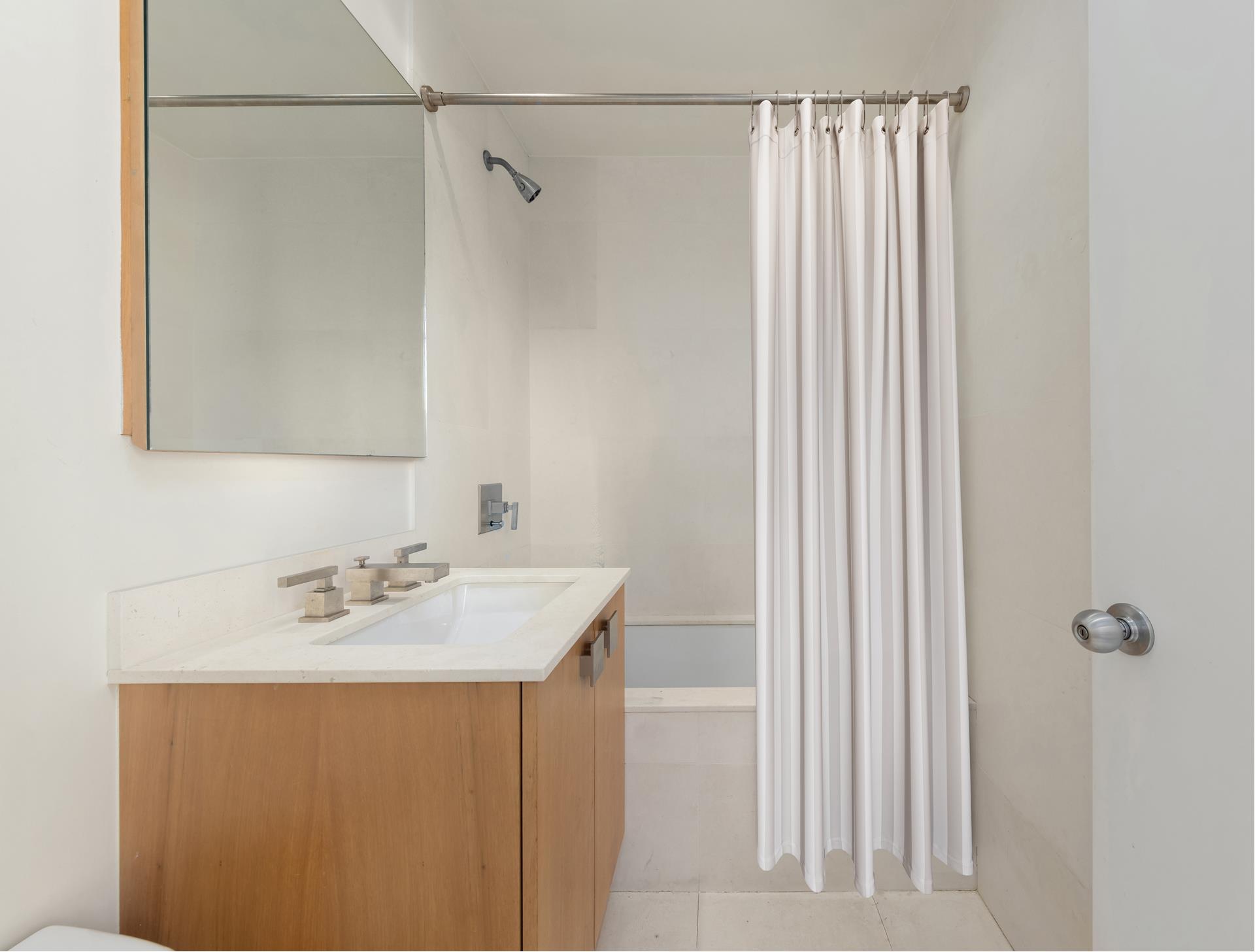 #14 photo, 138 MANHATTAN Avenue, マンハッタン Manhattan Valley , NY 10025