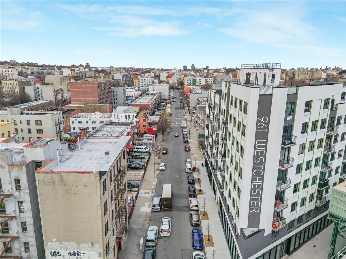 #16 photo, 999 Kelly St, ブロンクス区 Bronx , NY 10459