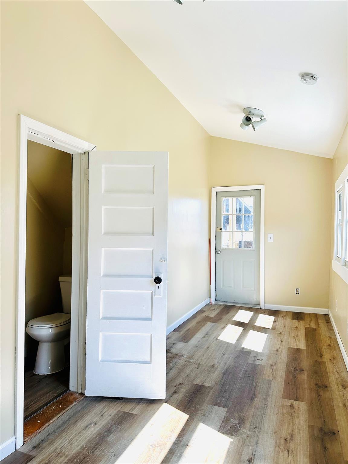 #2 photo, 545 Broadway, Monticello , NY 12701