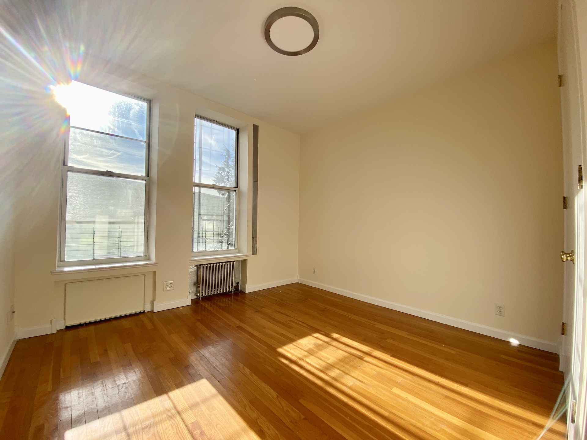 #1 photo, 566 Onderdonk Avenue 2L, Ridgewood , NY 11385