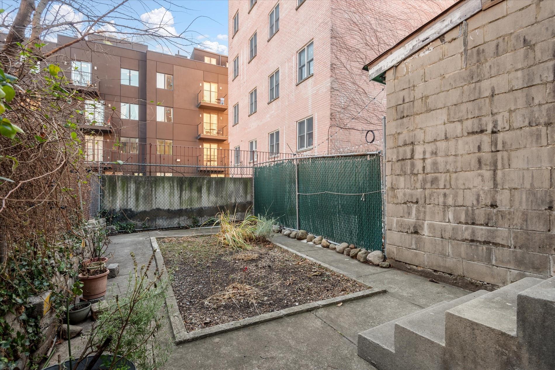 #6 photo, 396 Lafayette Avenue, ブルックリン区 Brooklyn , NY 11238