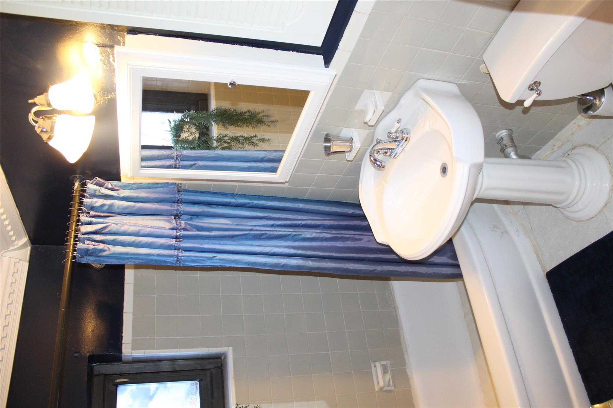 #10 photo, 87-10 204 204 steet, クイーンズ区 Hollis , NY 11423