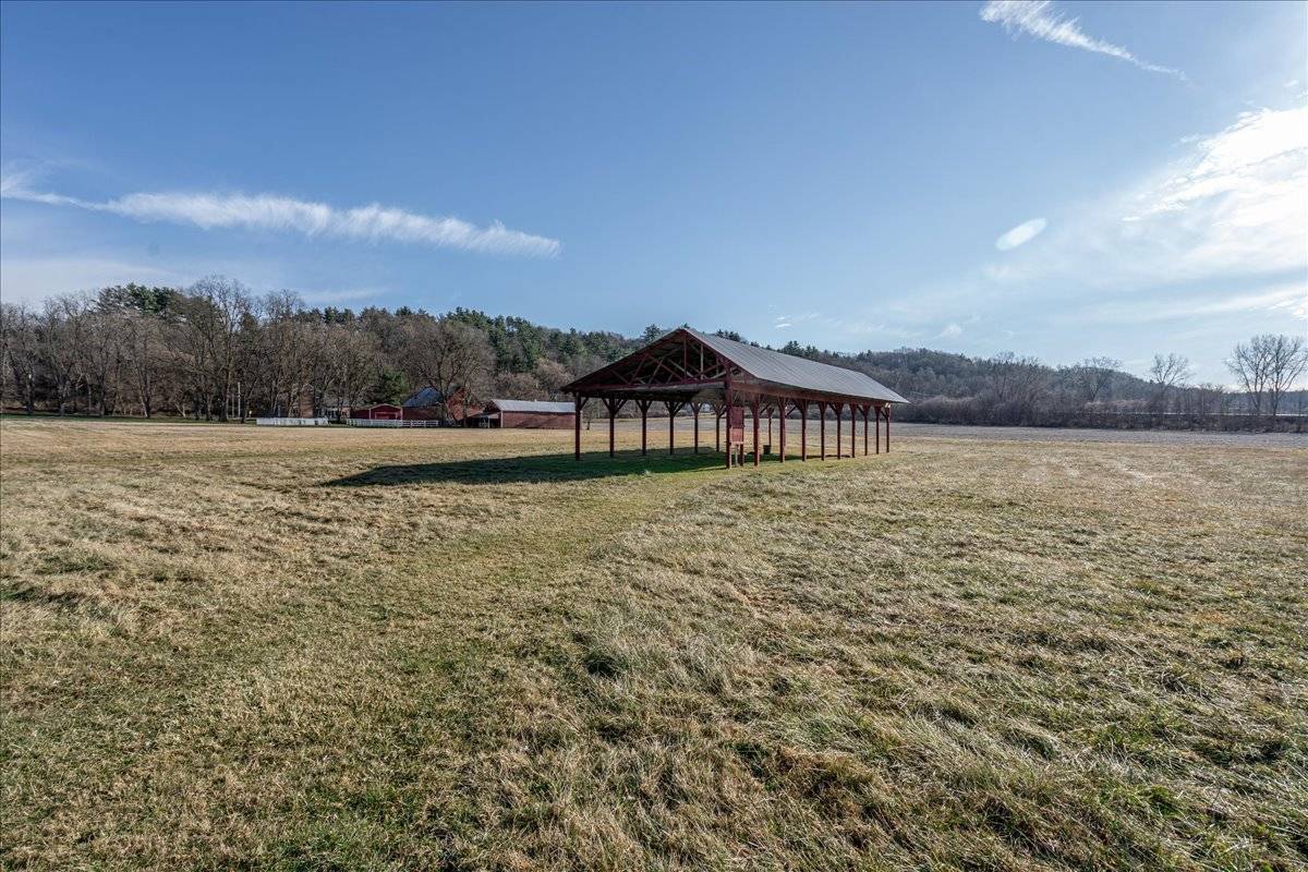 #52 photo, 42 Old Schuylerville Rd, Greenwich , NY 12834