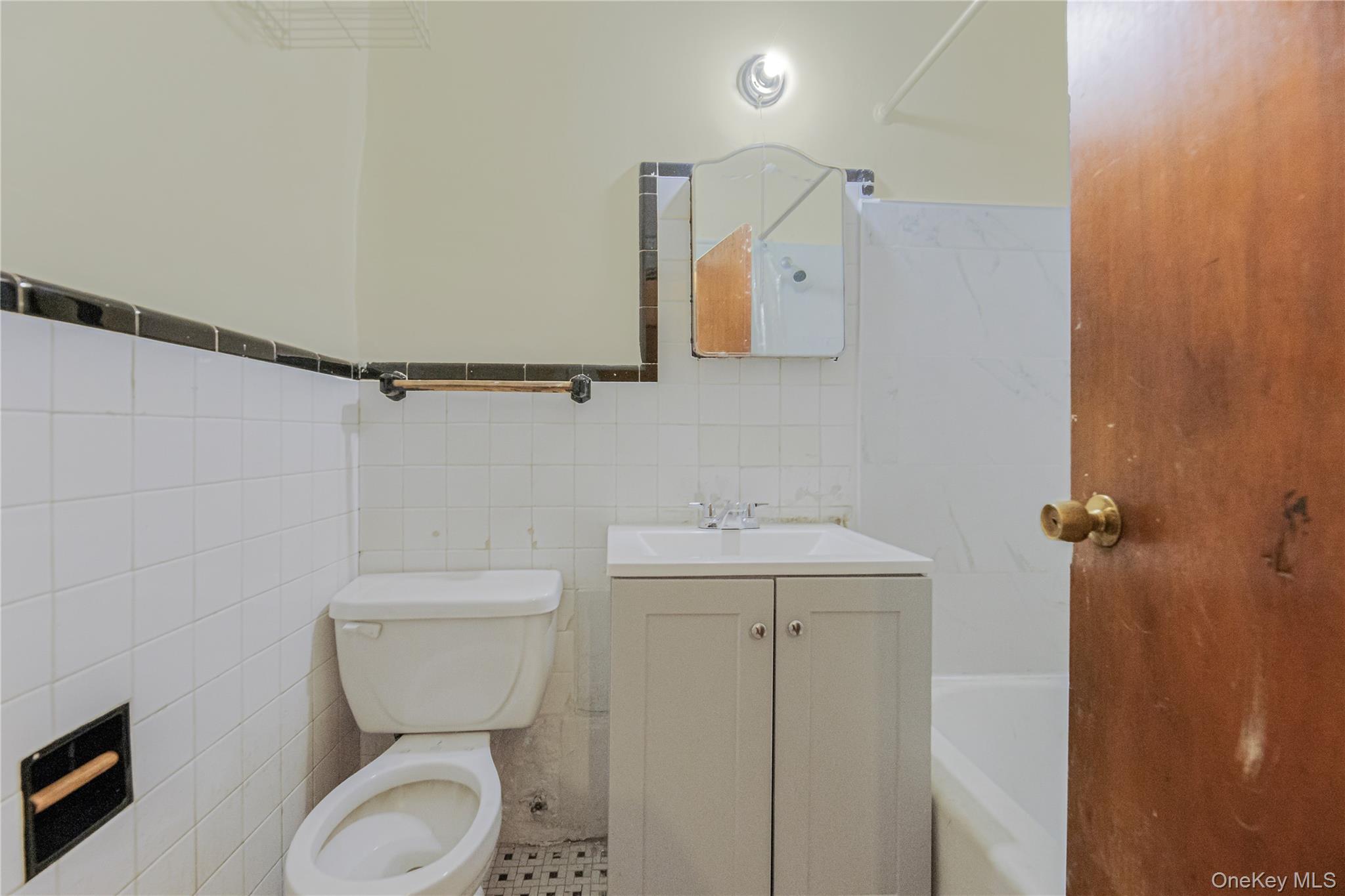 #19 photo, 337 E 35th Street, Brooklyn , NY 11203