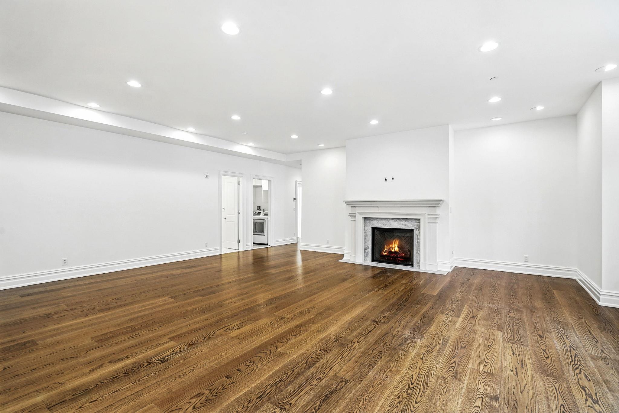 #3 photo, 2 Weaver Street, Scarsdale , NY 10583