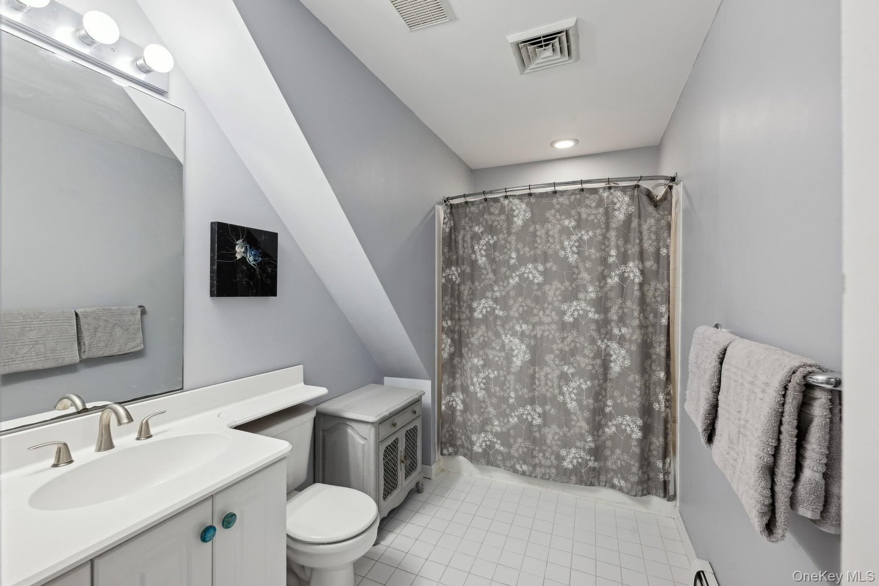 #18 photo, 12 Hildreth Road, サフォーク郡 Hampton Bays , NY 11946