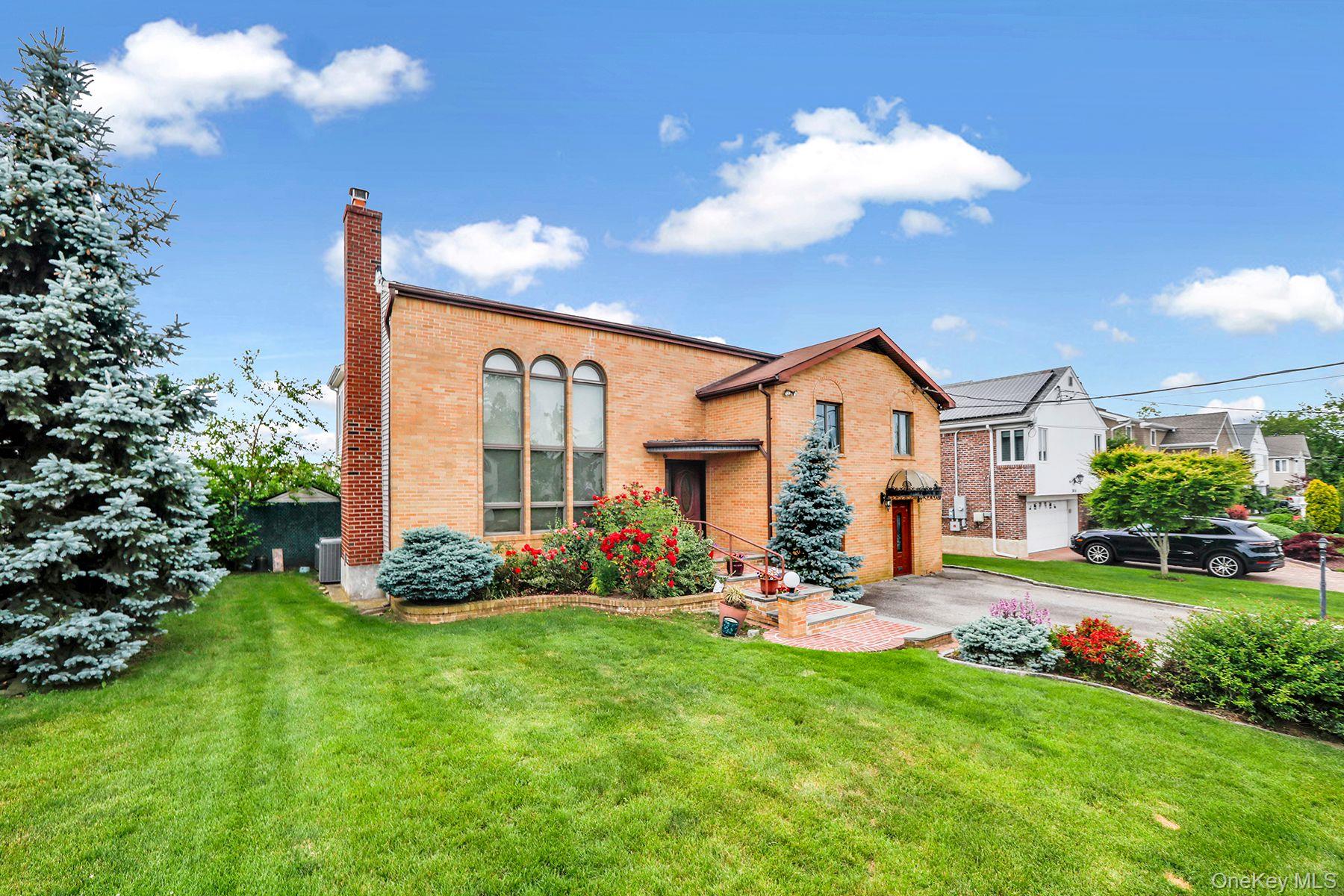 #2 photo, 3420 Woodward Street, ナッソー郡 Oceanside , NY 11572