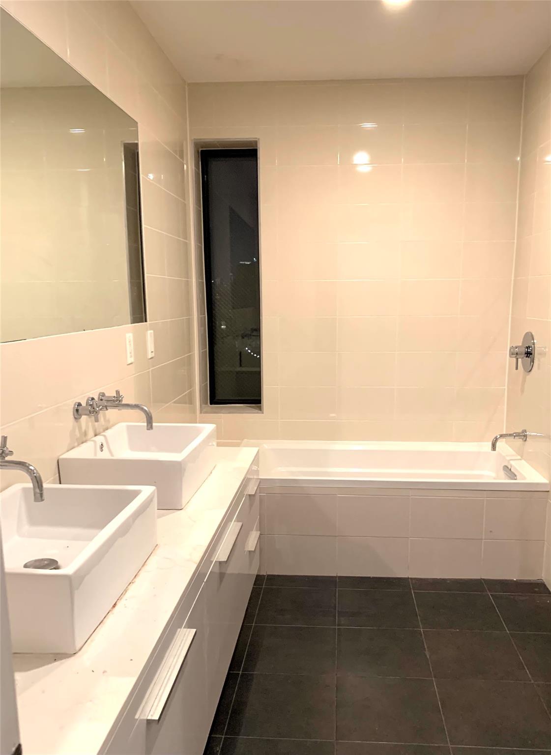 #8 photo, 93 Herbert Street, ブルックリン区 Brooklyn , NY 11222