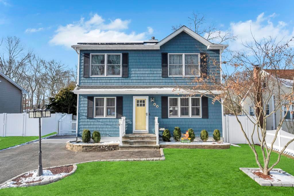 #1 photo, 63 Revilo Avenue, Shirley , NY 11967