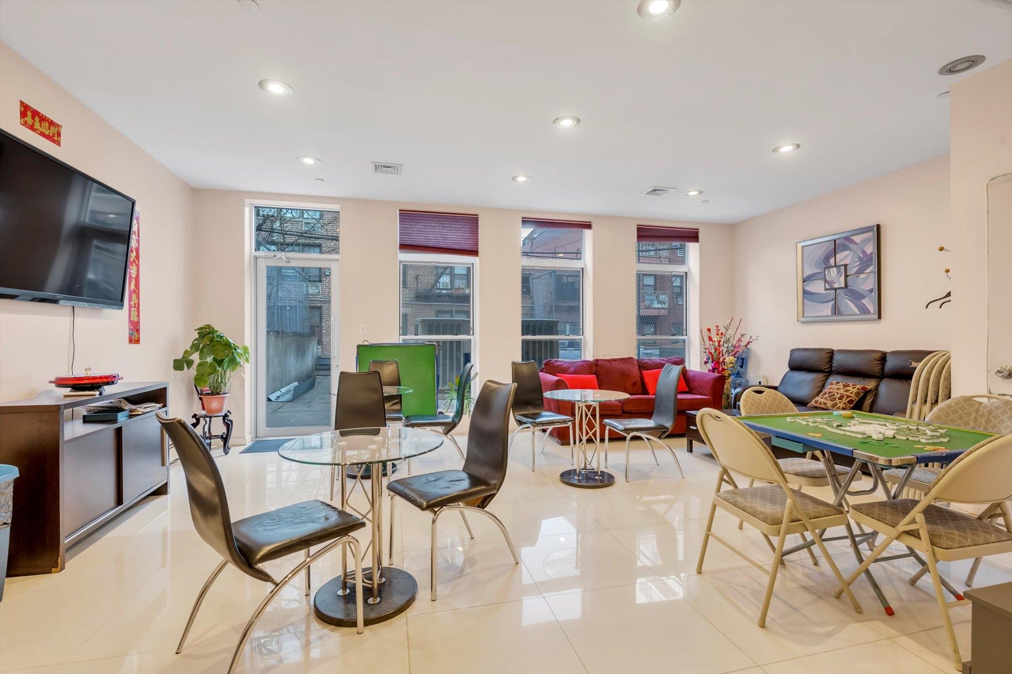 #11 photo, 82-20 Britton Avenue, クイーンズ区 Elmhurst , NY 11373