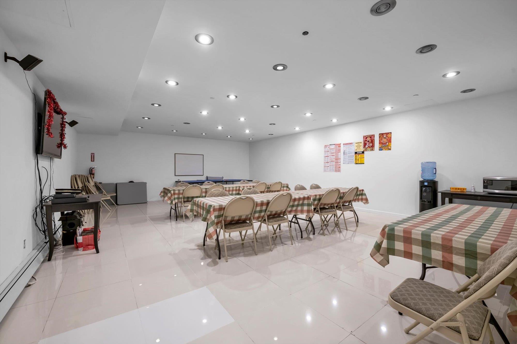 #12 photo, 82-20 Britton Avenue, クイーンズ区 Elmhurst , NY 11373