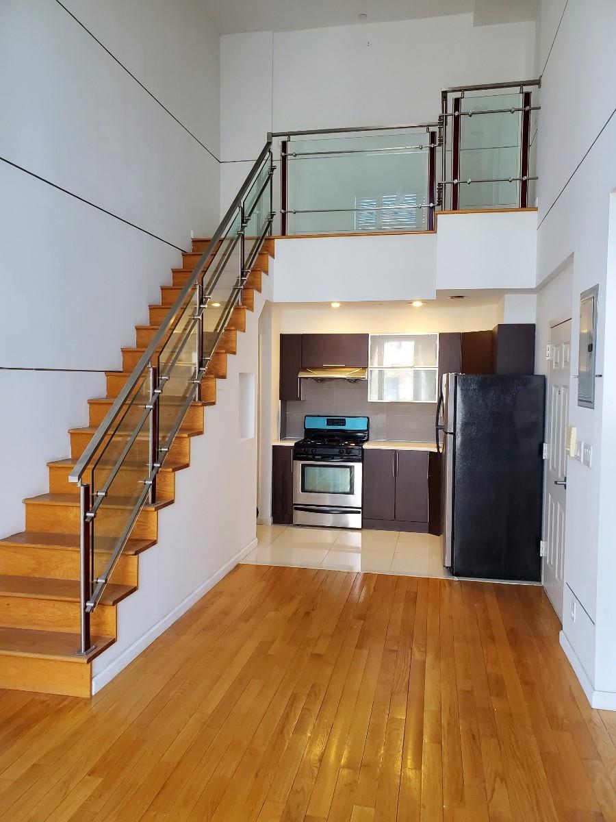 #2 photo, 82-20 Britton Avenue, クイーンズ区 Elmhurst , NY 11373