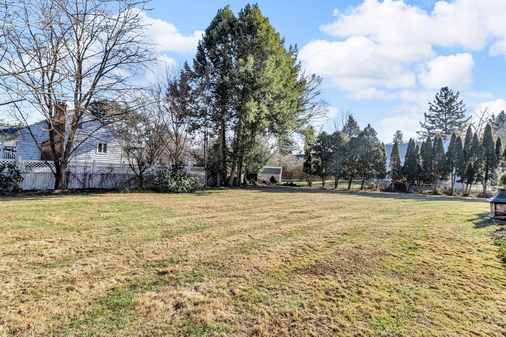 #12 photo, 10 Memory Lane, Poughkeepsie , NY 12603