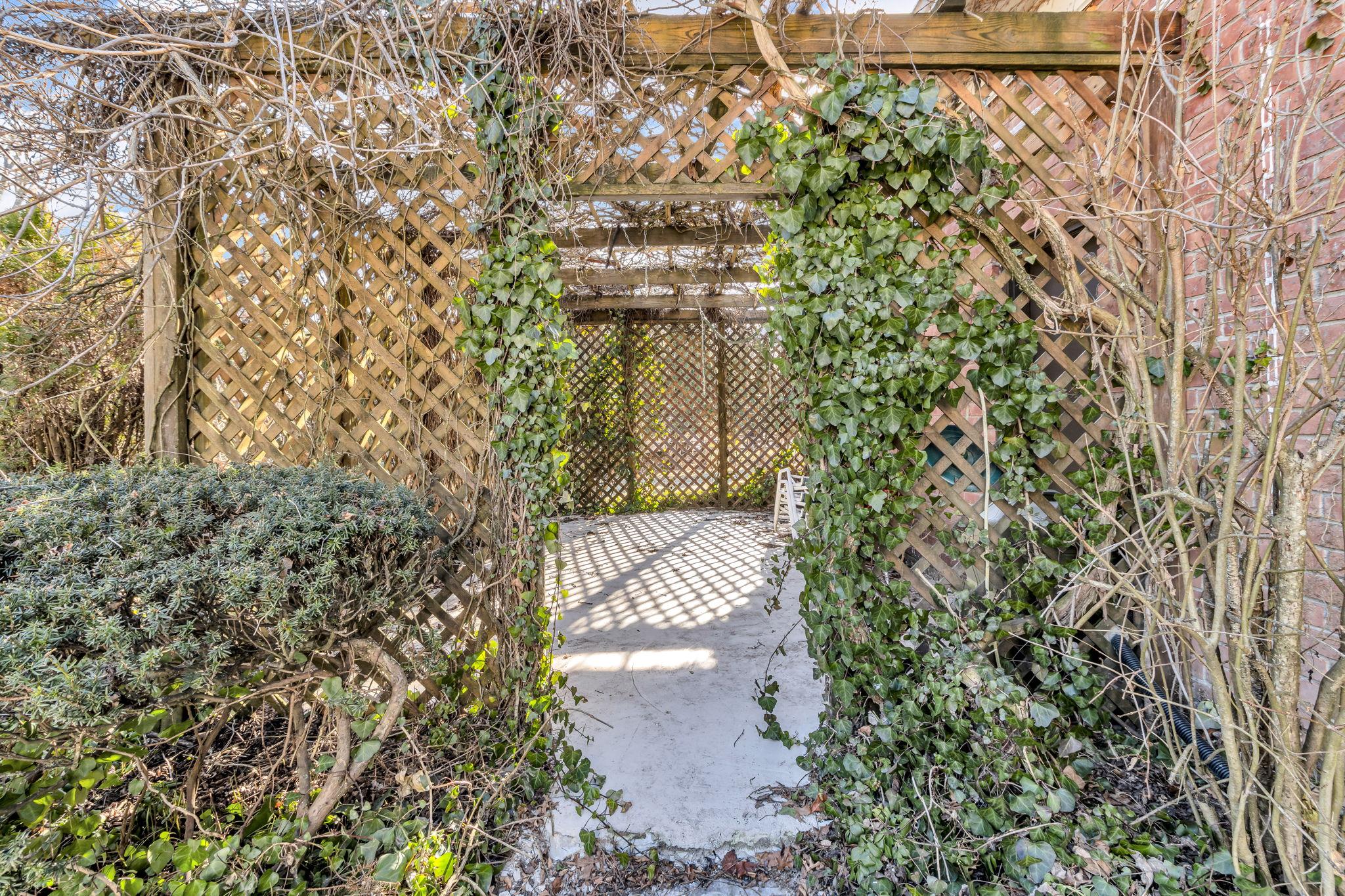 #13 photo, 10 Memory Lane, Poughkeepsie , NY 12603