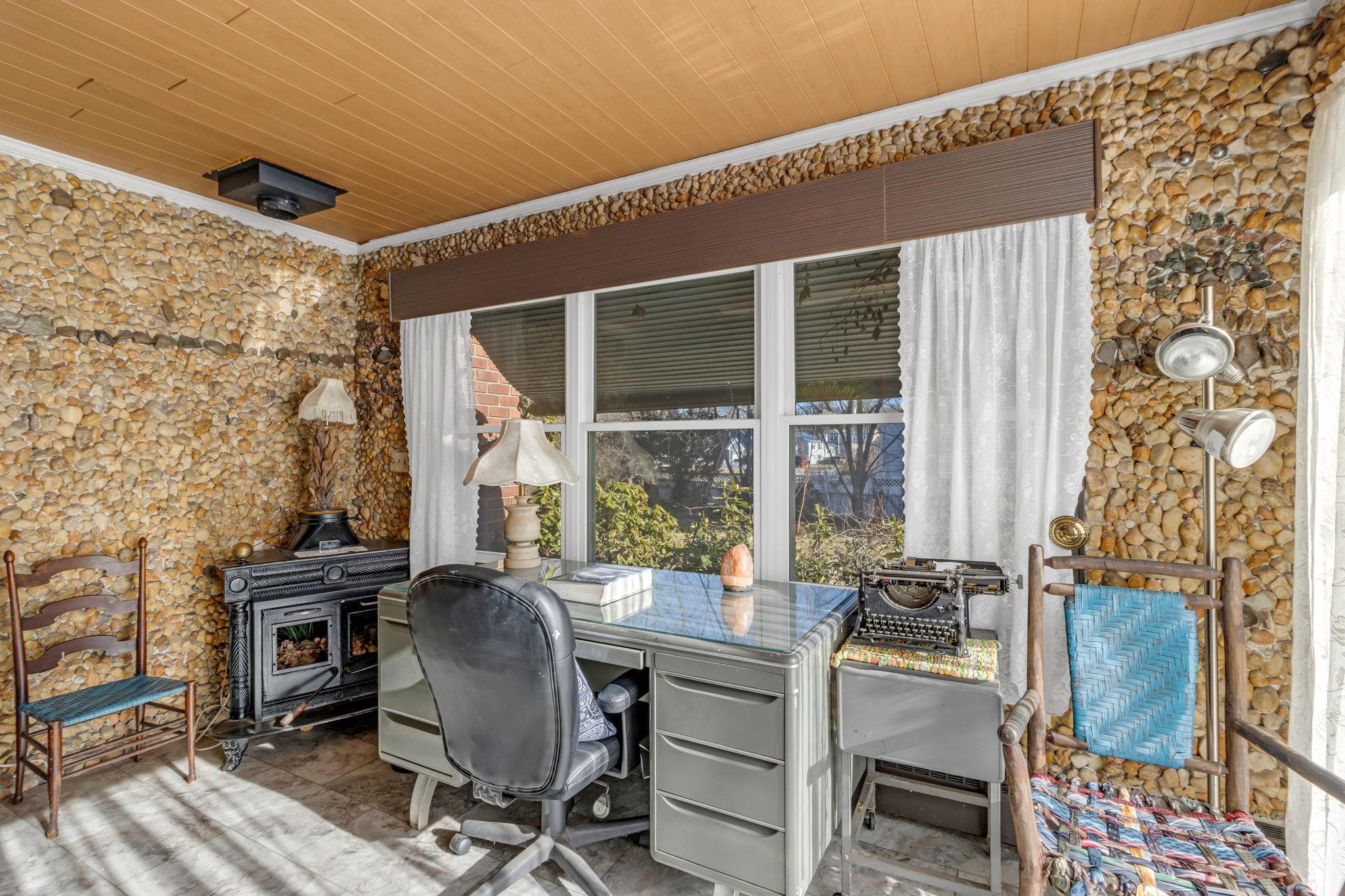 #17 photo, 10 Memory Lane, Poughkeepsie , NY 12603