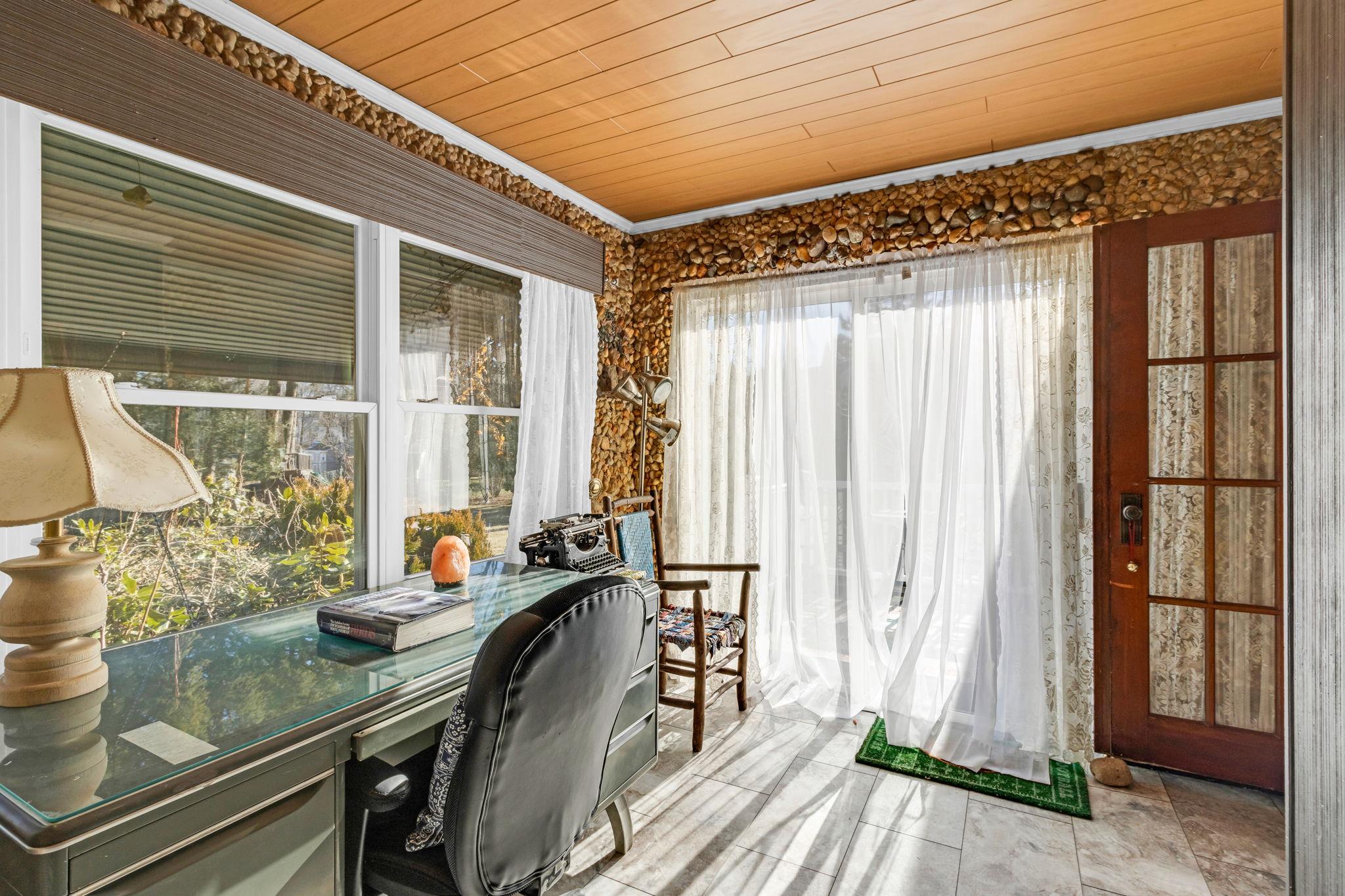 #18 photo, 10 Memory Lane, Poughkeepsie , NY 12603