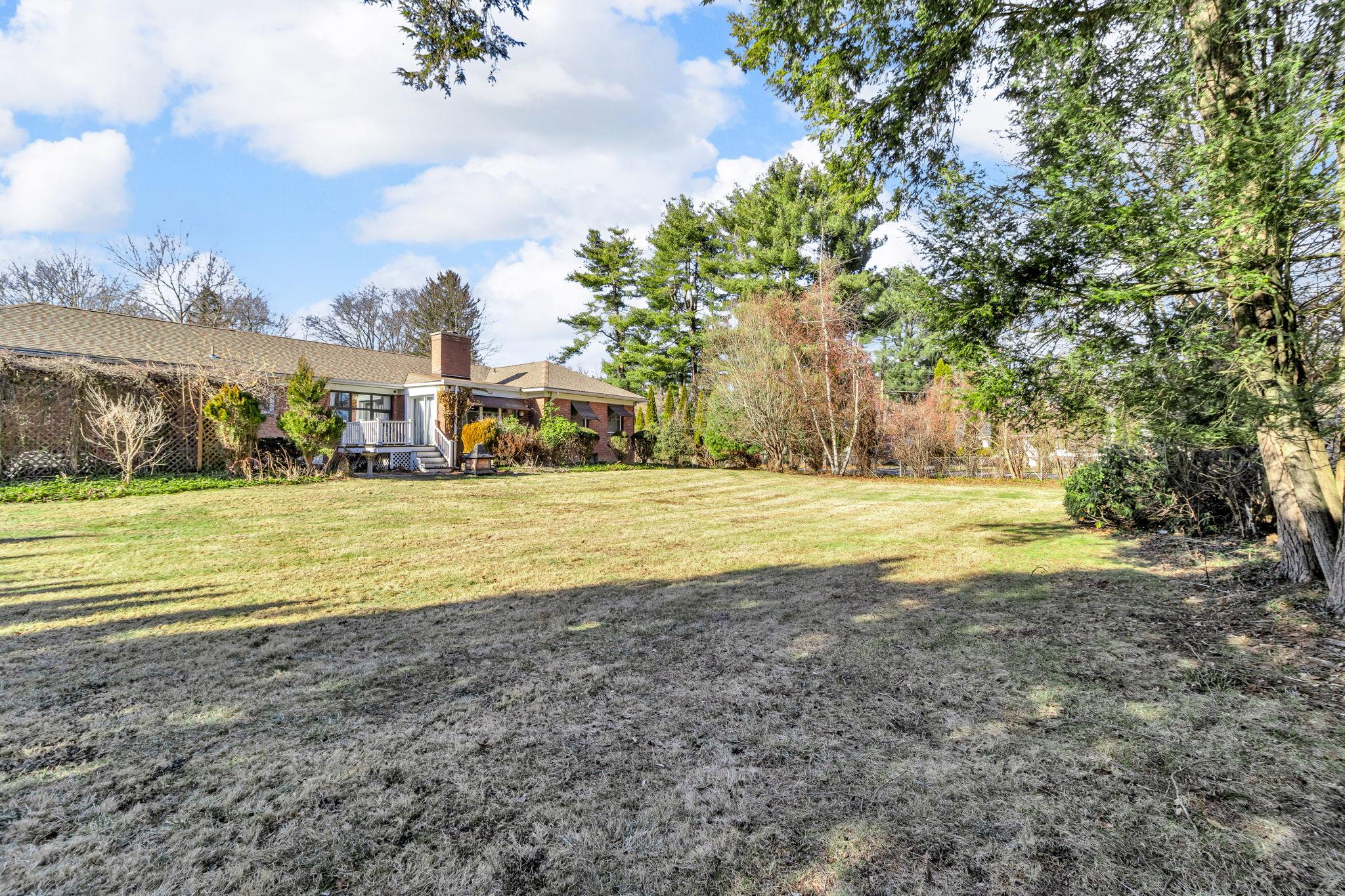 #9 photo, 10 Memory Lane, Poughkeepsie , NY 12603