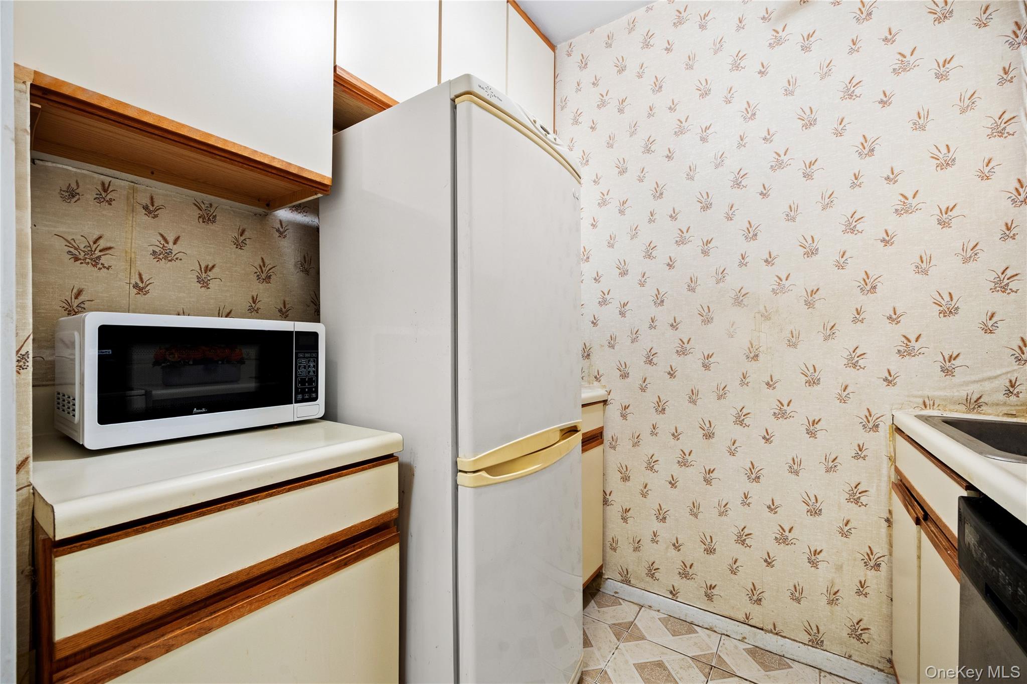 #13 photo, 110-45 Queens Blvd, クイーンズ区 Forest Hills , NY 11375