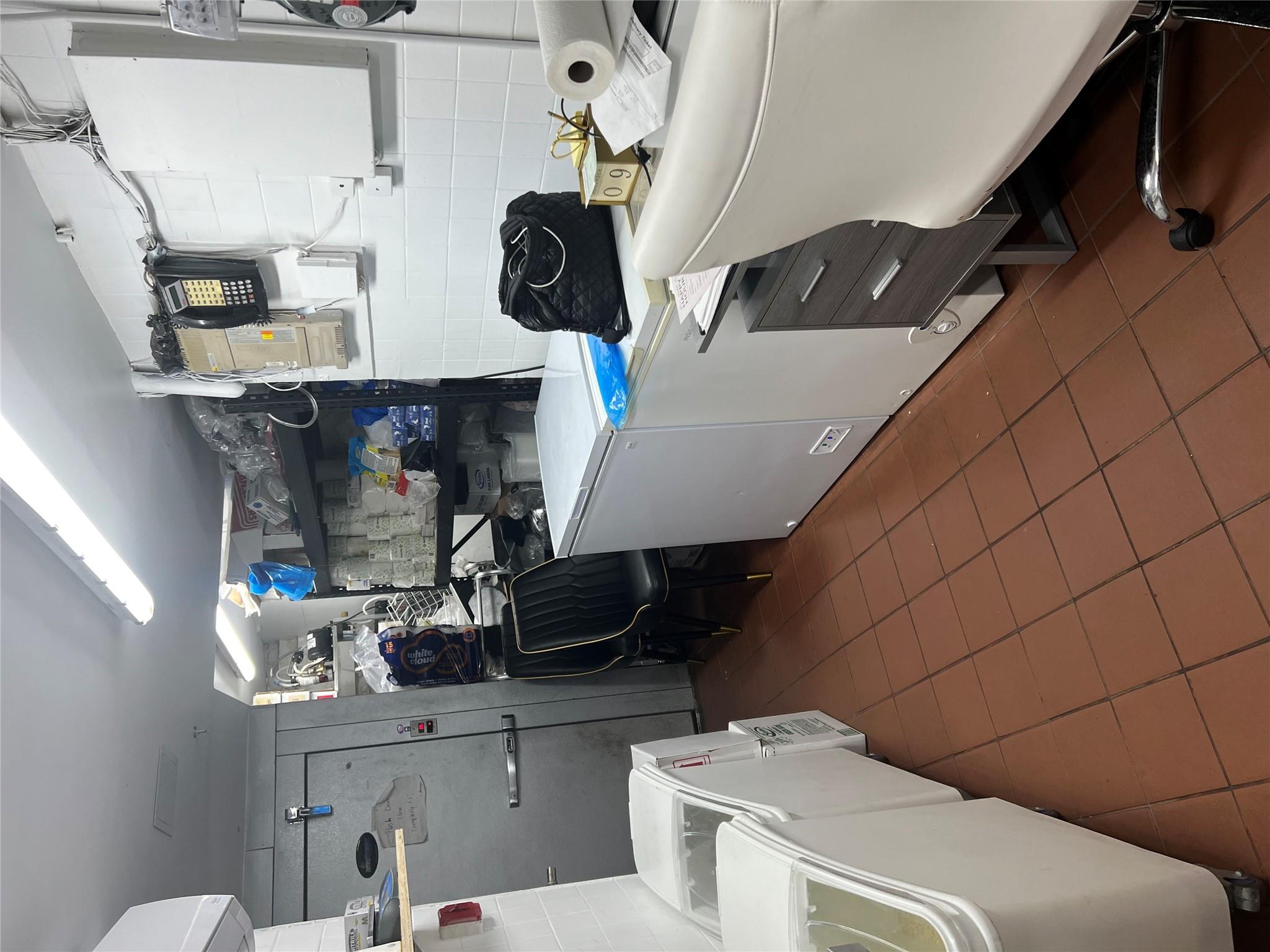 #10 photo, 1007 Lexington Avenue, マンハッタン New York (Manhattan) , NY 10021