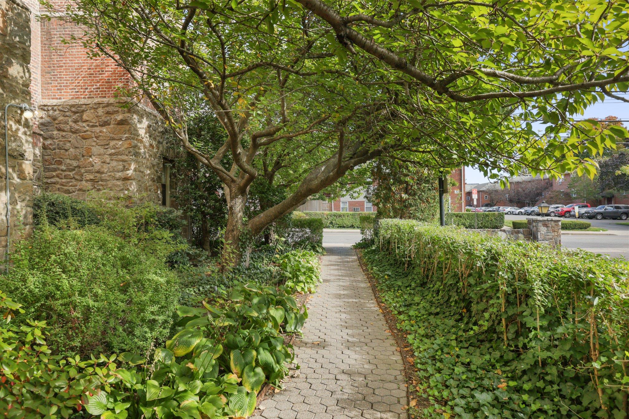 #2 photo, 151 Centre Avenue, New Rochelle , NY 10805