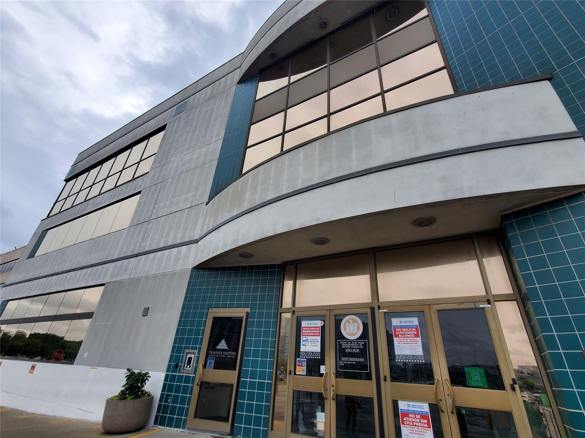 #2 photo, 30-56 Whitestone Expressway, クイーンズ区 Flushing , NY 11354