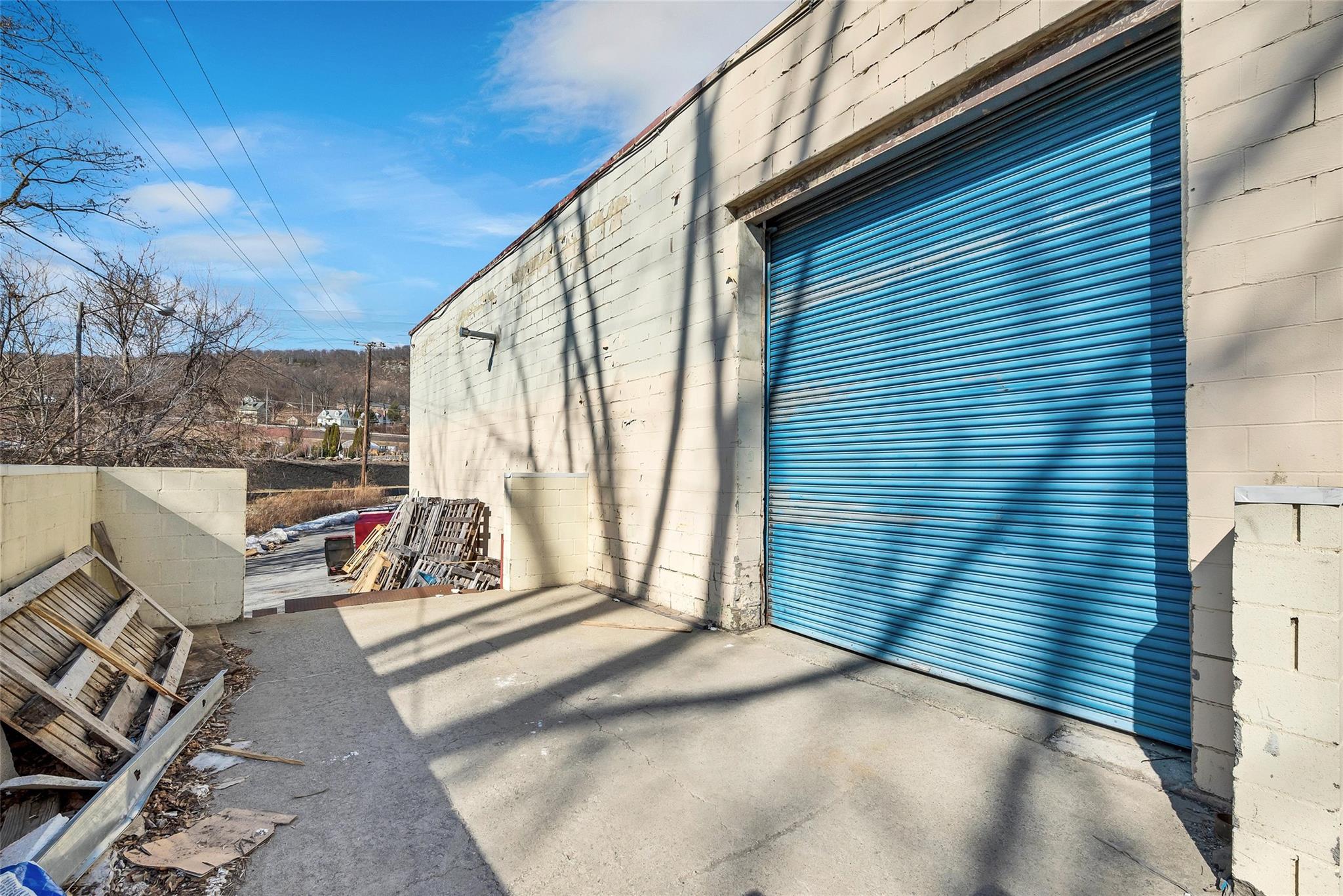 #17 photo, 110 Industrial, New Windsor , NY 12553