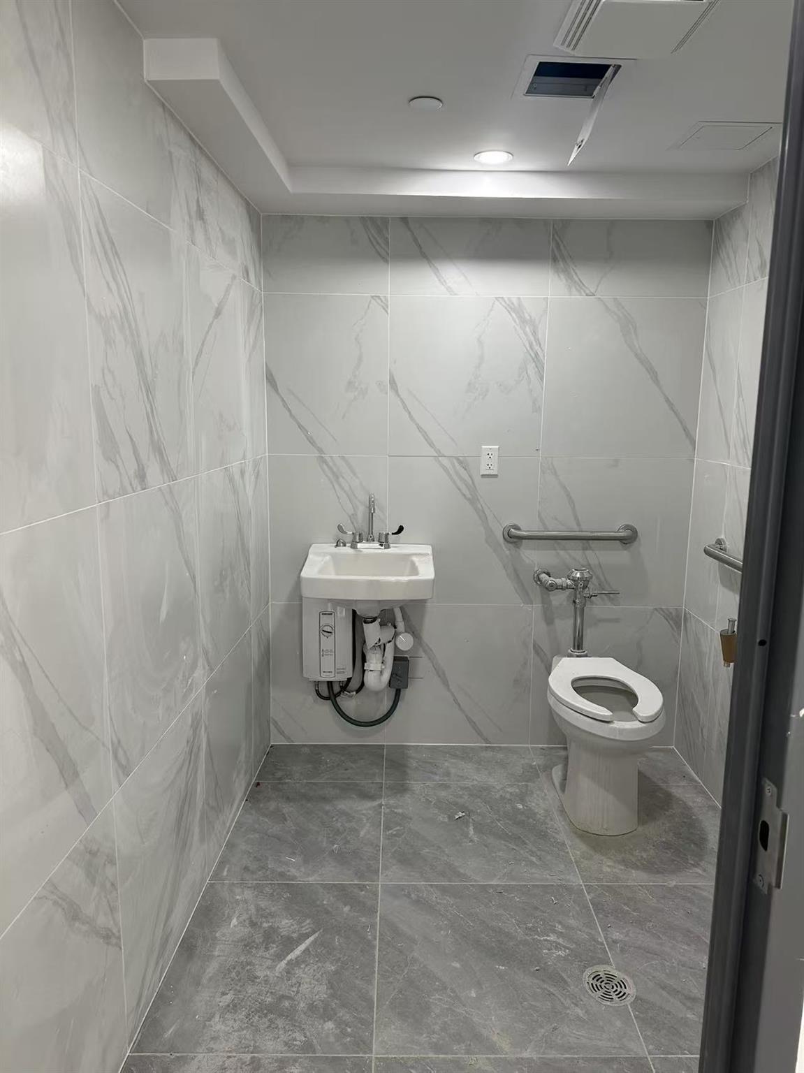 #6 photo, 13680 41 Avenue, クイーンズ区 Flushing , NY 11355