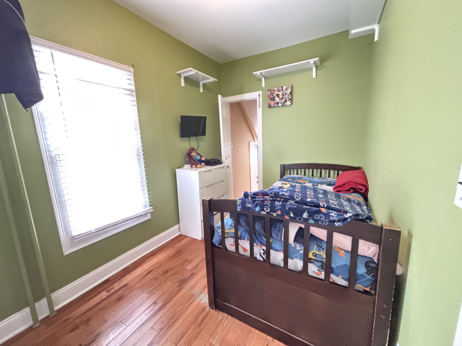 #13 photo, 45 Lynbrook Avenue, Lynbrook , NY 11563