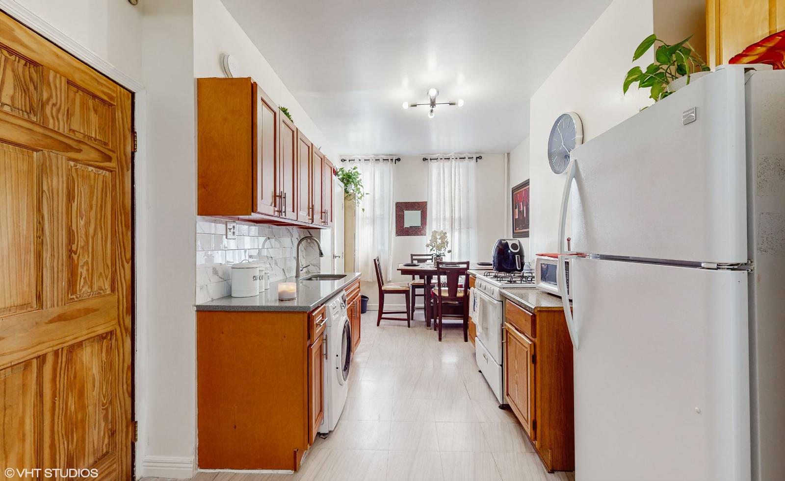 #4 photo, 1434 Greene Ave, ブルックリン区 Brooklyn , NY 11237