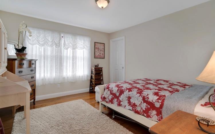 #17 photo, 38 Jessup Avenue, מחוז סאפוק Quogue , NY 11959