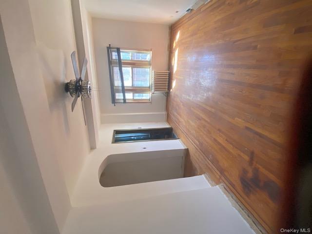 #15 photo, 208 Centre Avenue, New Rochelle , NY 10805