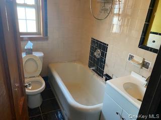 #3 photo, 208 Centre Avenue, New Rochelle , NY 10805