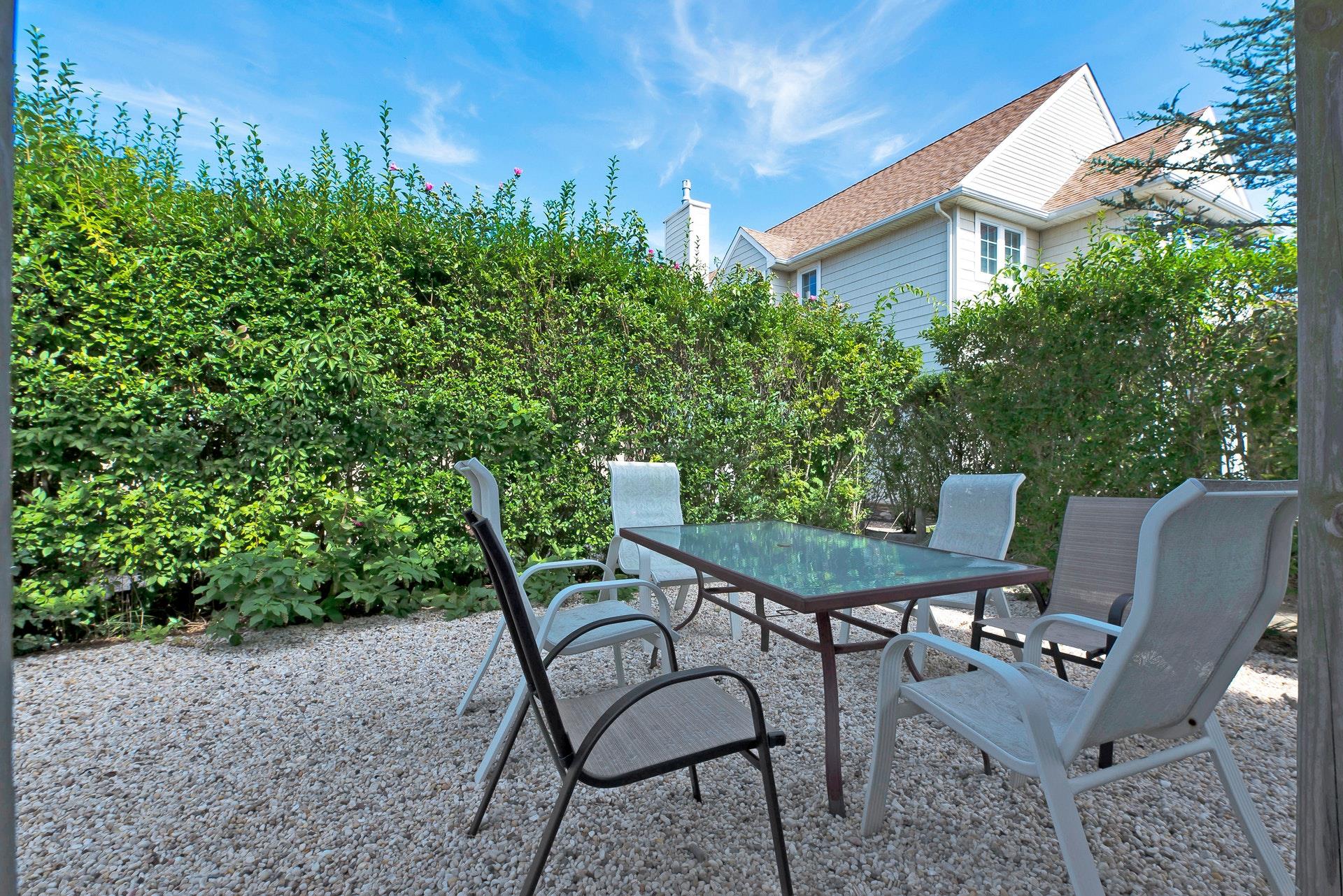 #17 photo, 11 Oakhurst Road, サフォーク郡 Hampton Bays , NY 11946