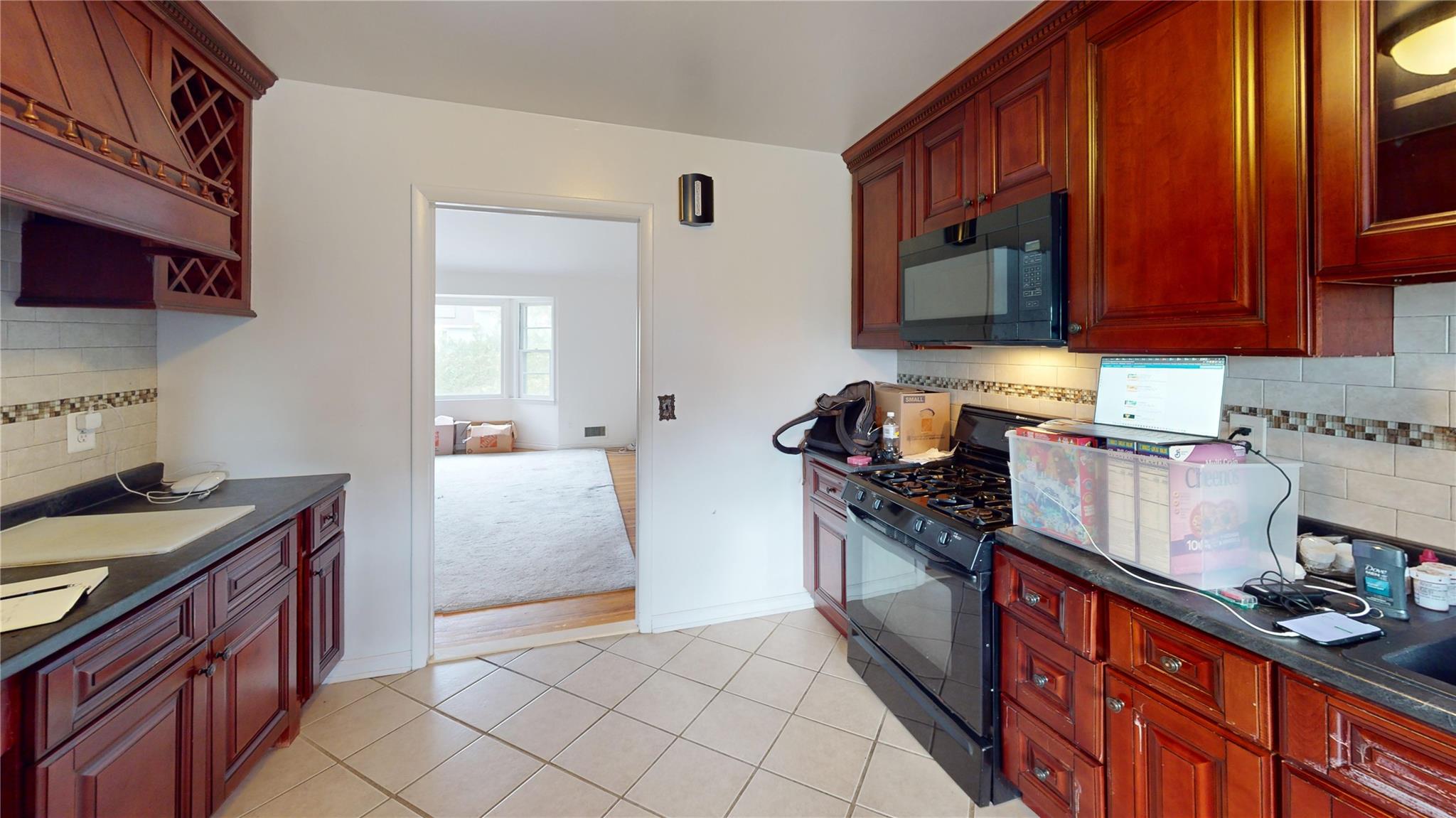 #7 photo, 7 Theresa Lane, Scarsdale , NY 10583