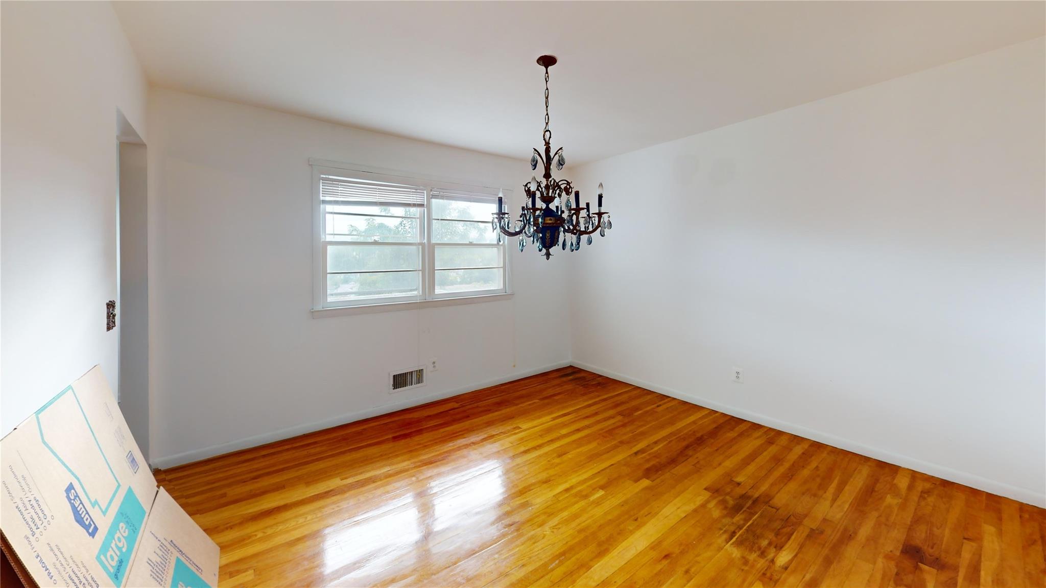 #9 photo, 7 Theresa Lane, Scarsdale , NY 10583