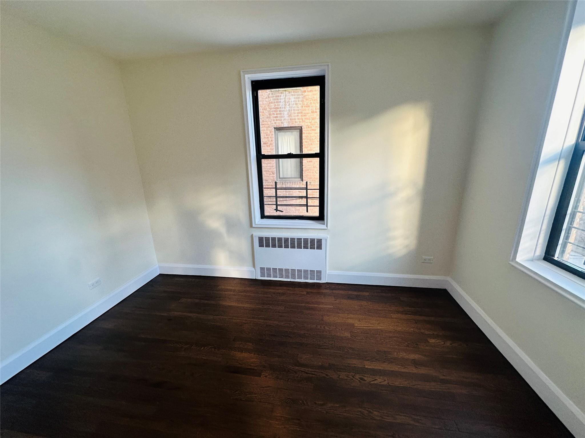 #7 photo, 102-32 65th Avenue, クイーンズ区 Forest Hills , NY 11375