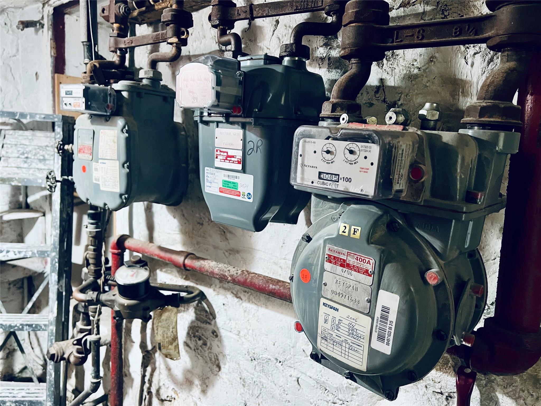 #14 photo, 42-18 66th St., クイーンズ区 Woodside , NY 11377