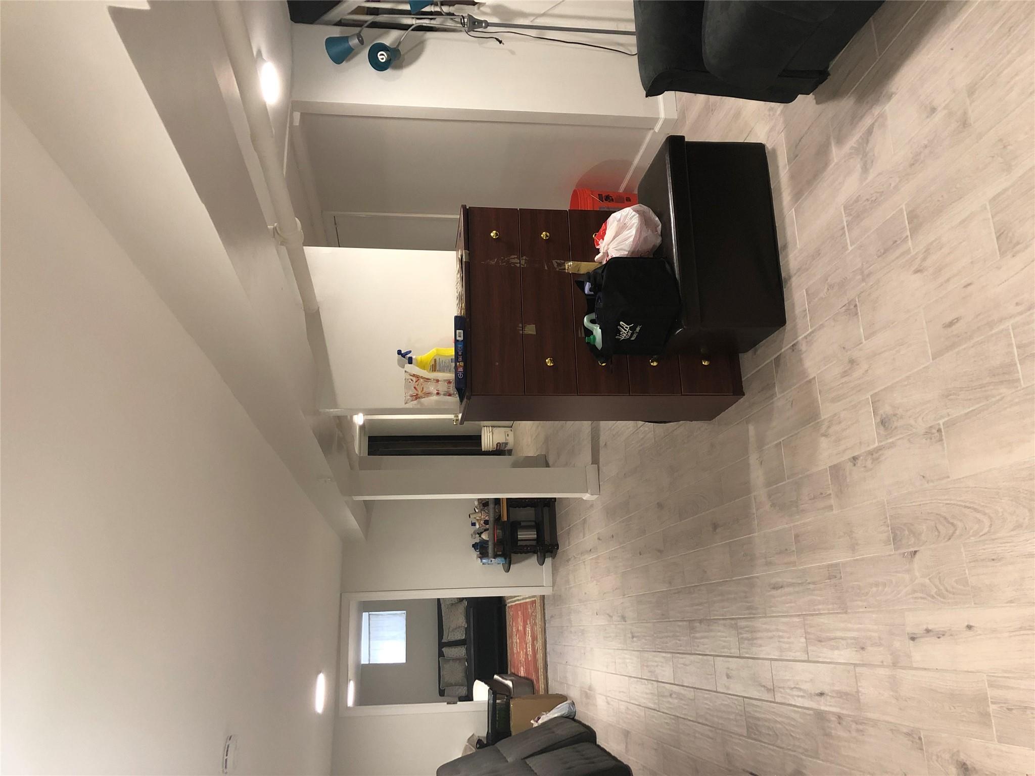 #3 photo, 42-18 66th St., クイーンズ区 Woodside , NY 11377