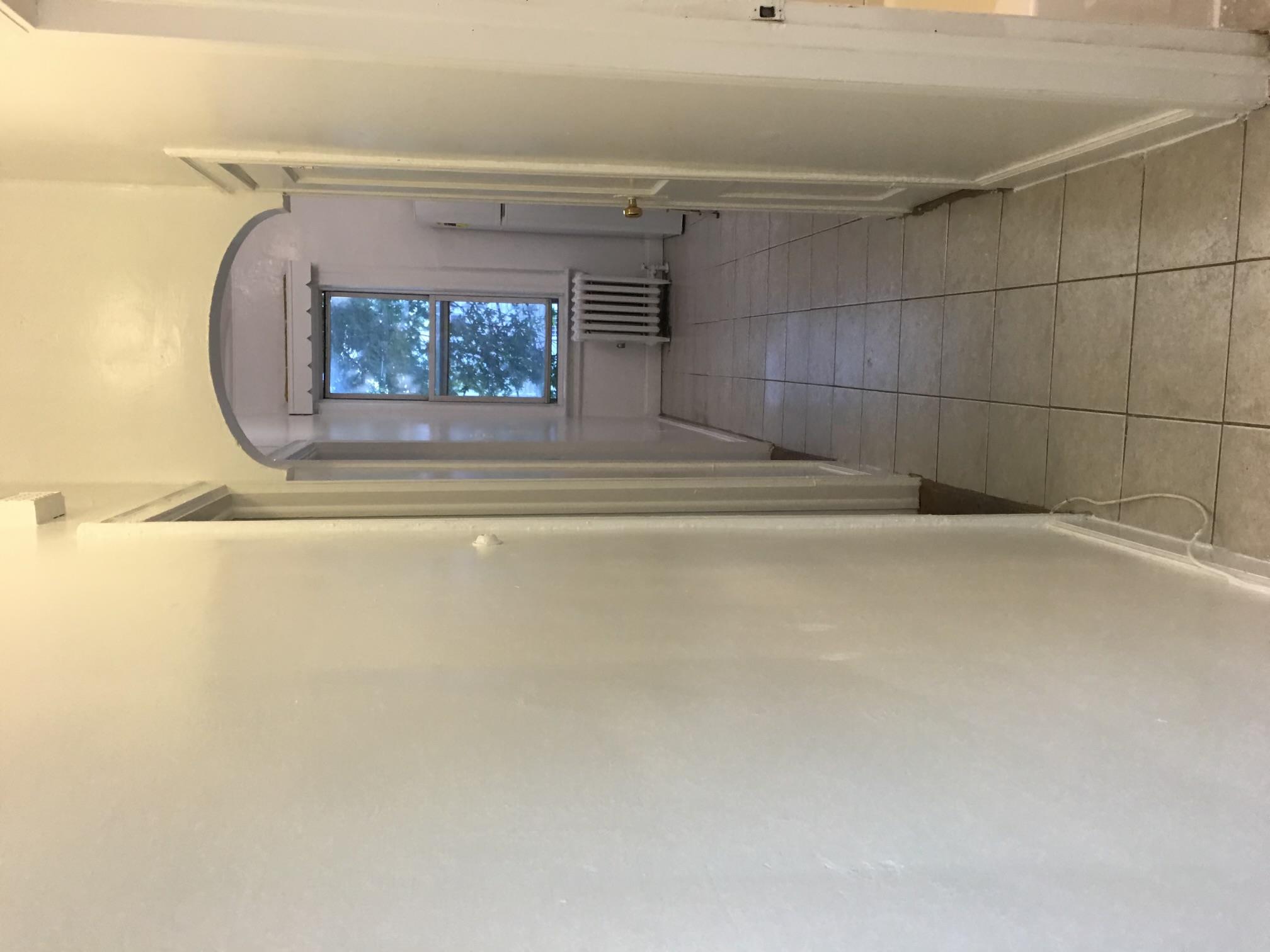 #7 photo, 42-18 66th St., クイーンズ区 Woodside , NY 11377