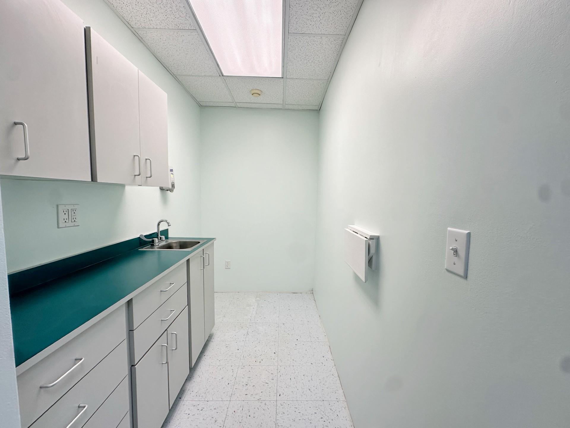 #5 photo, 531 Central Park Avenue, Scarsdale , NY 10583