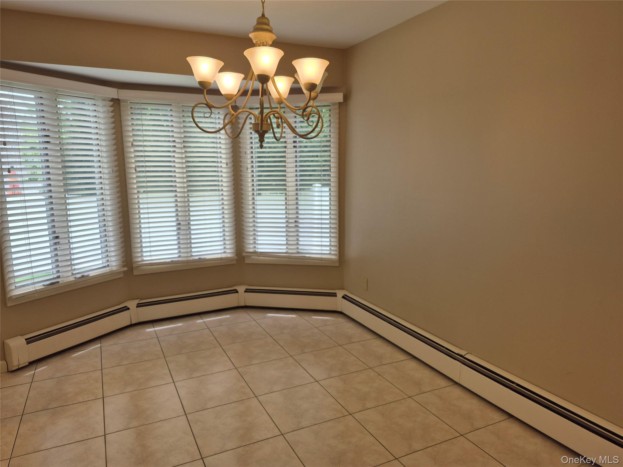 #8 photo, 2418 Knob Hill Drive, North Bellmore , NY 11710