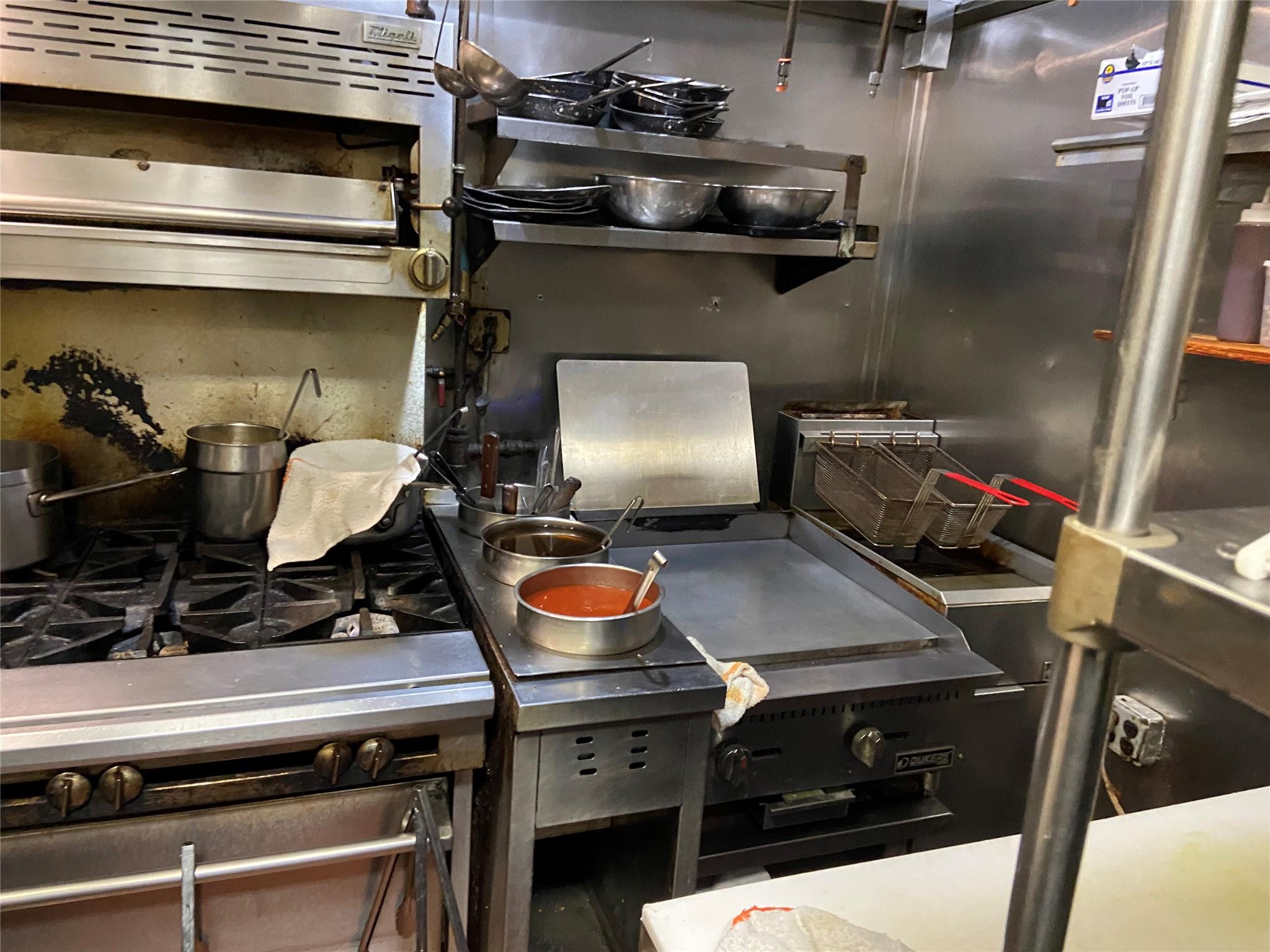 #13 photo, 152 Union, ナッソー郡 Lynbrook , NY 11563