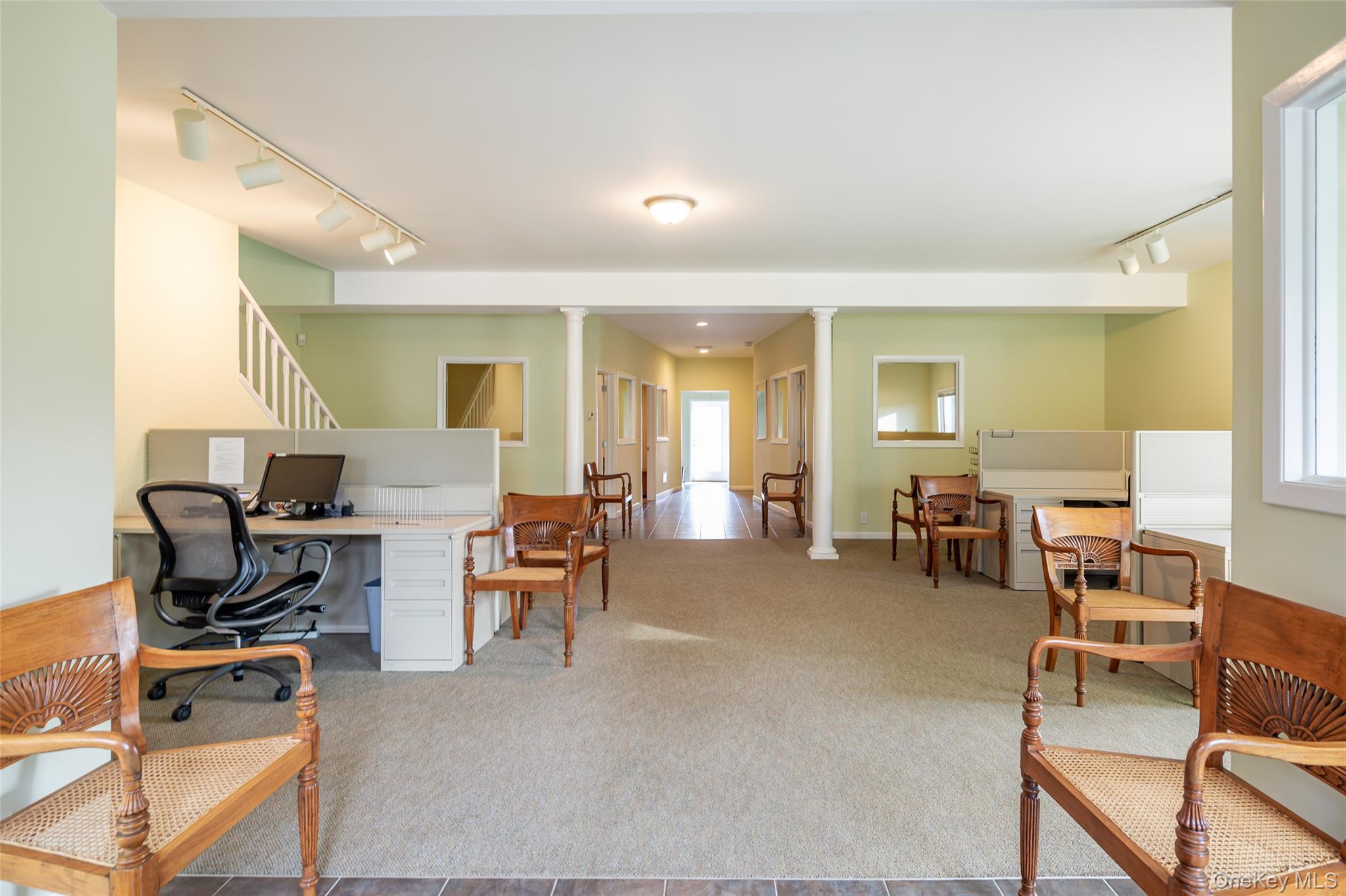 #2 photo, 28 Cameron Street, サフォーク郡 Southampton , NY 11968