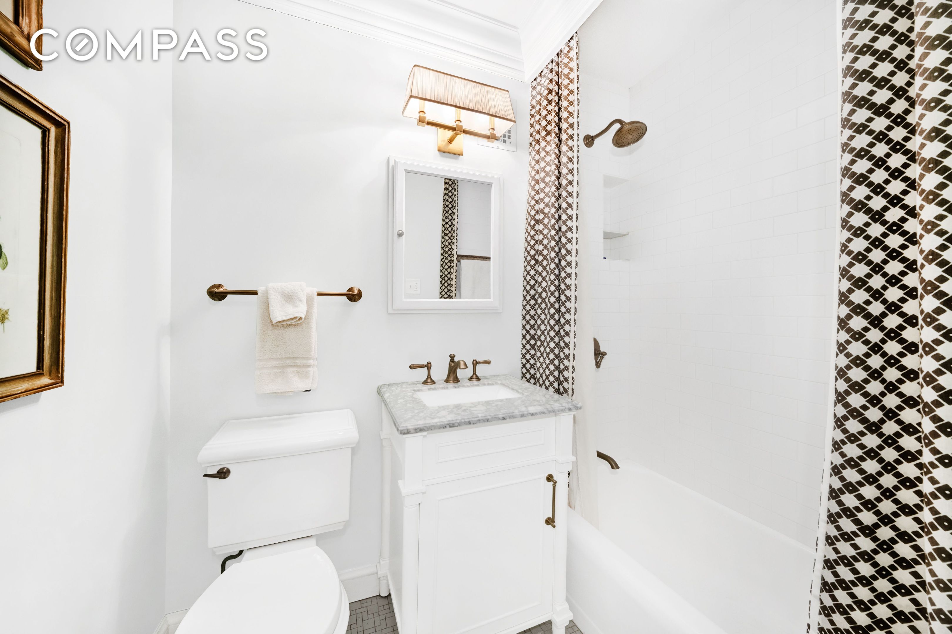 #5 photo, 345 E 52nd Street, マンハッタン Midtown East , NY 10022