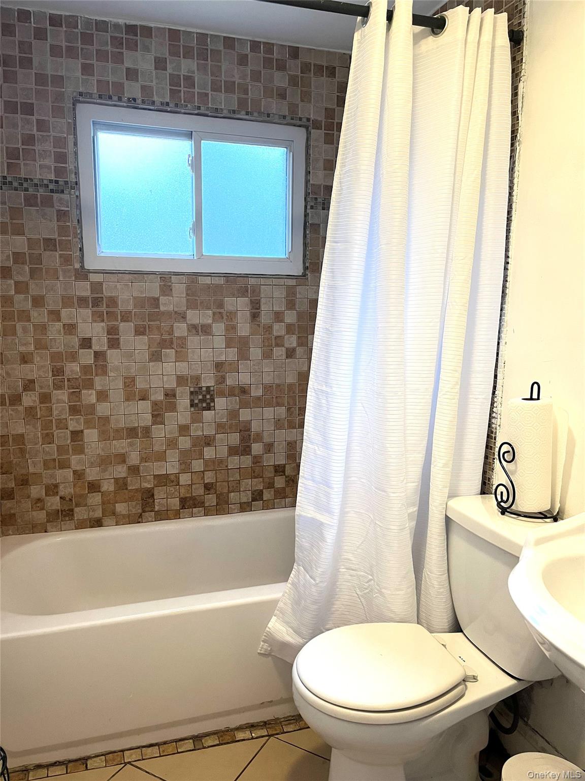 #18 photo, 16 Sagewood Drive, サフォーク郡 Shirley , NY 11967