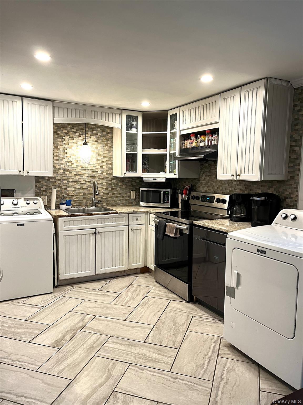 #5 photo, 16 Sagewood Drive, サフォーク郡 Shirley , NY 11967