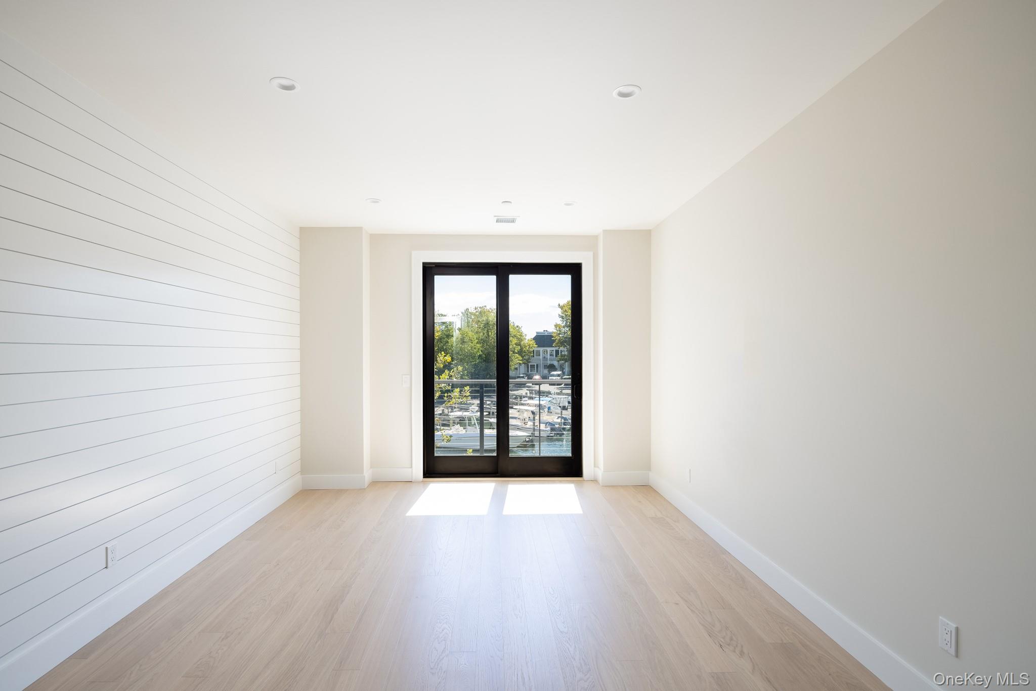 #14 photo, 123 Sterling Avenue, サフォーク郡 Greenport , NY 11944