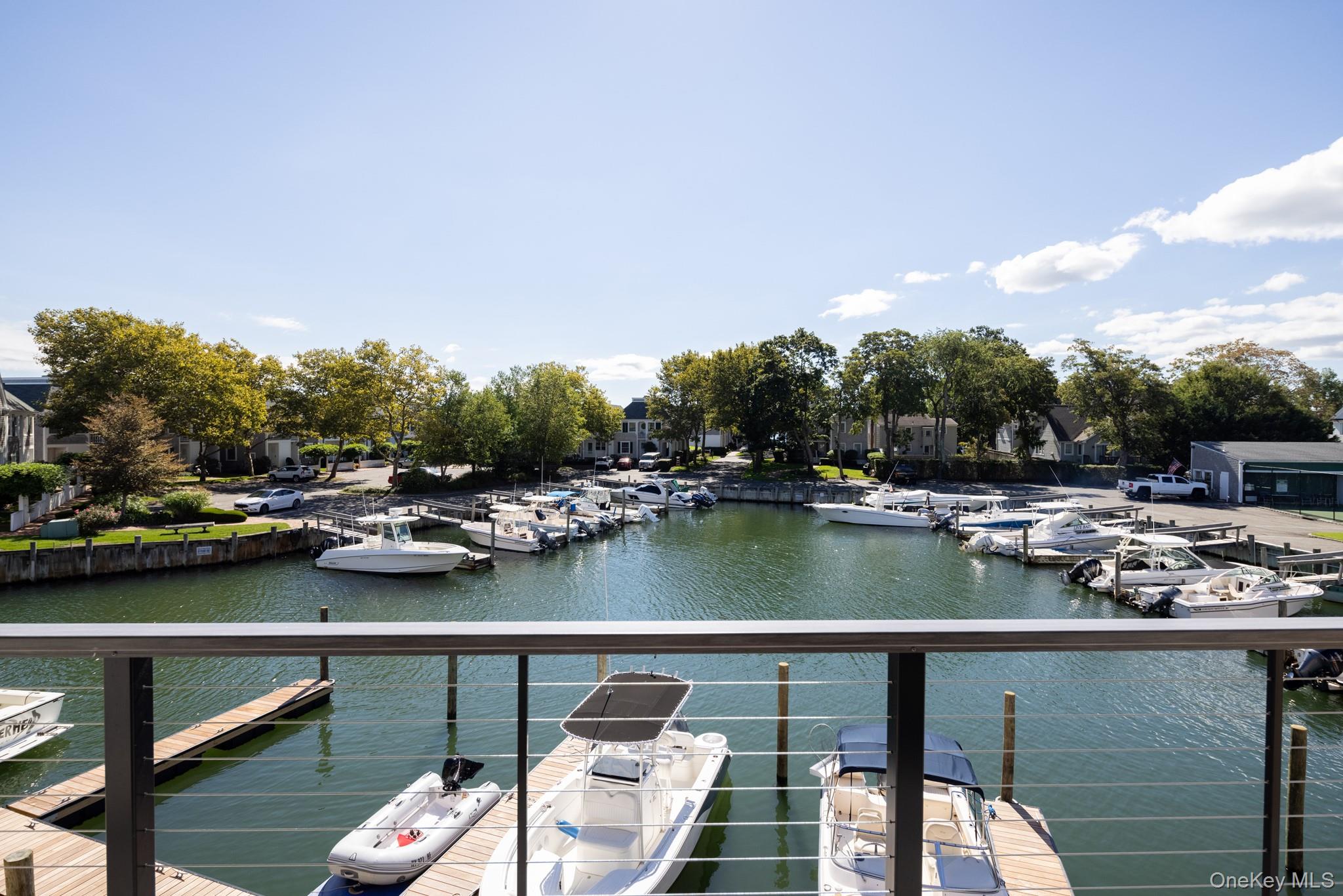 #19 photo, 123 Sterling Avenue, サフォーク郡 Greenport , NY 11944