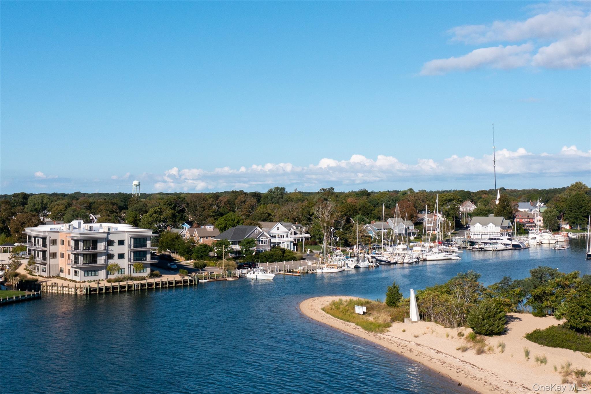 #6 photo, 123 Sterling Avenue, サフォーク郡 Greenport , NY 11944