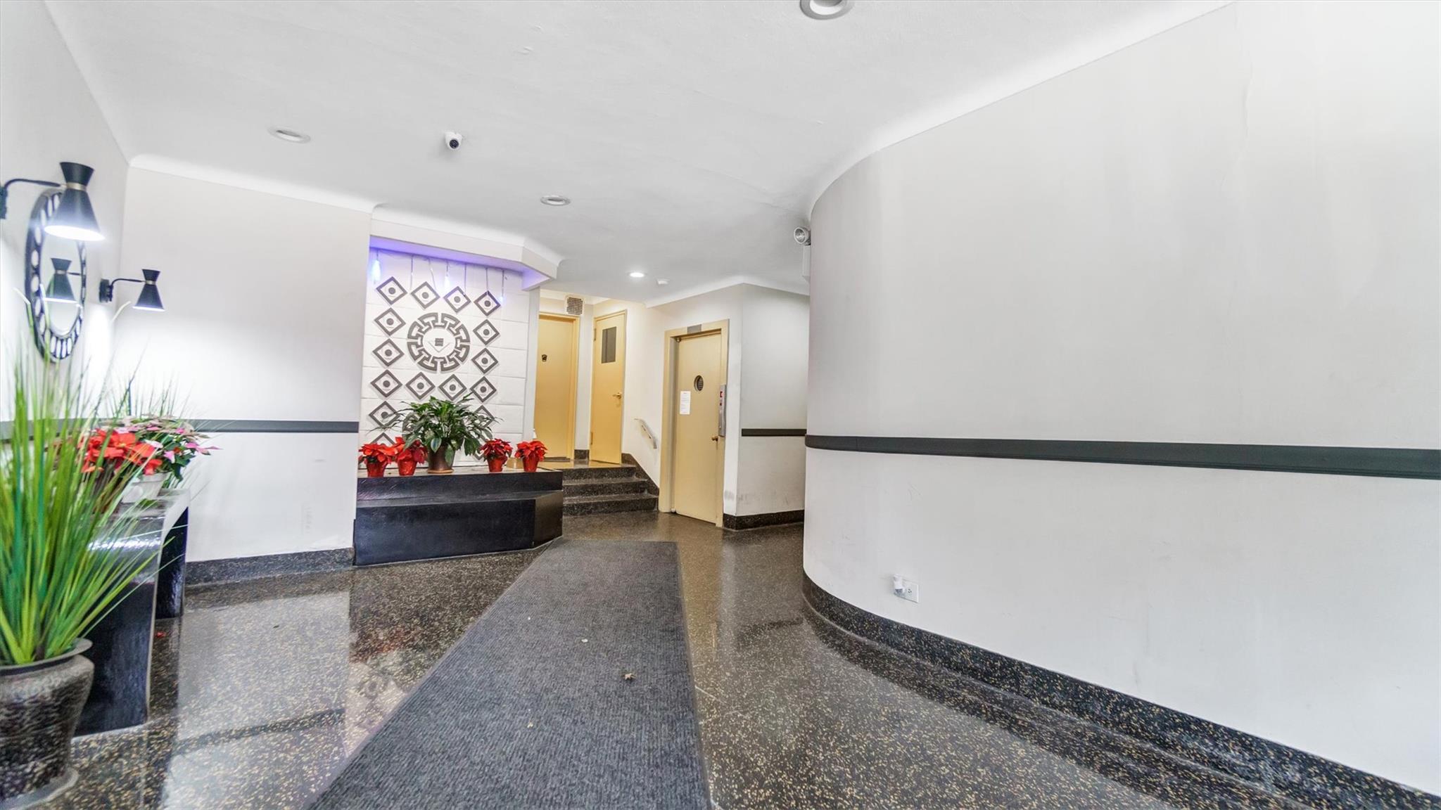 #6 photo, 50-21 39th Place, クイーンズ区 Sunnyside , NY 11104